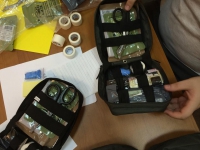 Українці з Австралії надсилають комплекти першої допомоги для армії